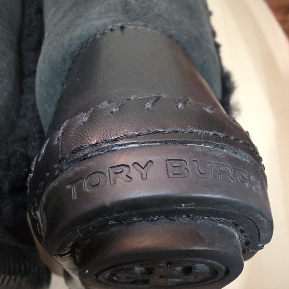TORY BURCH BLACK KNEE HIGH LEATHER SUEDE SHERPA BOOTS SIZE 7 LIKE NEW COND - Picture 6 of 7